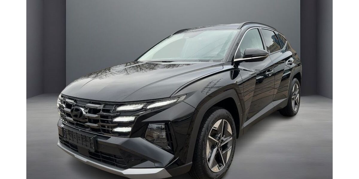 Hyundai TUCSON 7.500 km 32.222 &euro; Berlin 13089