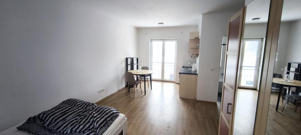 Etagenwohnung Falkensee - 1 Zimmer, 28 m&sup2;, 500&euro; | Angebot:24816056