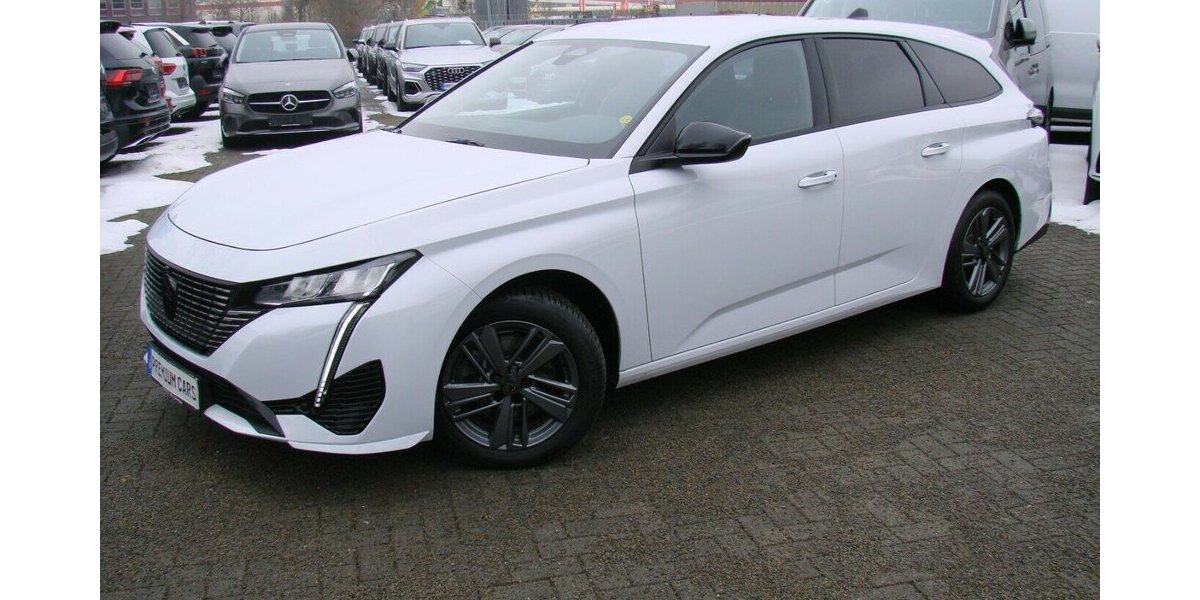 Peugeot 308 1.5L Allure ACC AHK LED Navi Kamera 34.524 km 23.980 &euro; Falkensee 14612