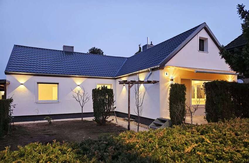 Haus zum Kaufen in Berlin 750.000 € 300 m²