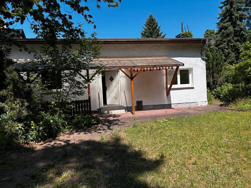 Bungalow Einfamilienhaus mit Waldblick in bester Lage zimmer