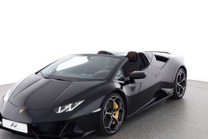 Lamborghini Huracán 2.200 km 328.880 &euro; Berlin 12103