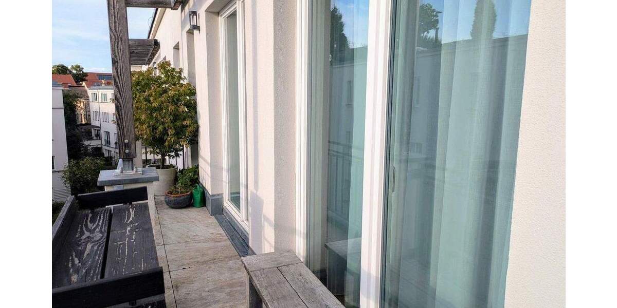 Etagenwohnung Potsdam Nördliche Innenstadt - 3 Zimmer, 129 m&sup2;, 2.200&euro; | Angebot:25760449