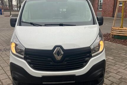 Renault Trafic 153.500 km 15.999 &euro; Berlin 13597