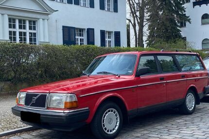 Volvo 240 361.000 km 6.750 &euro; Berlin 12165