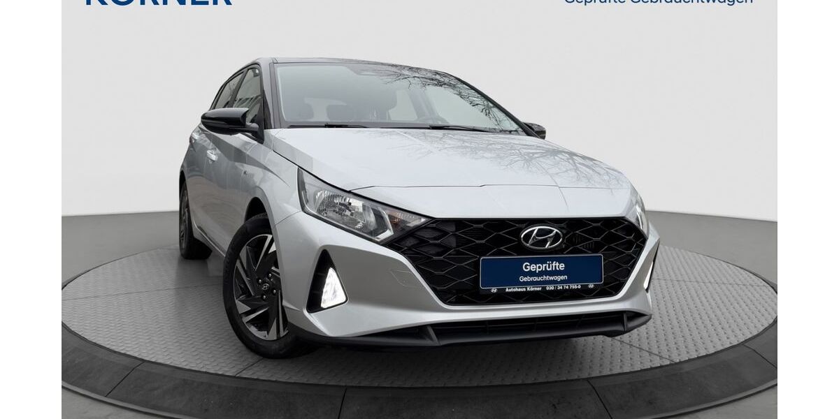 Hyundai i20 41.589 km 17.900 &euro; Berlin 12683