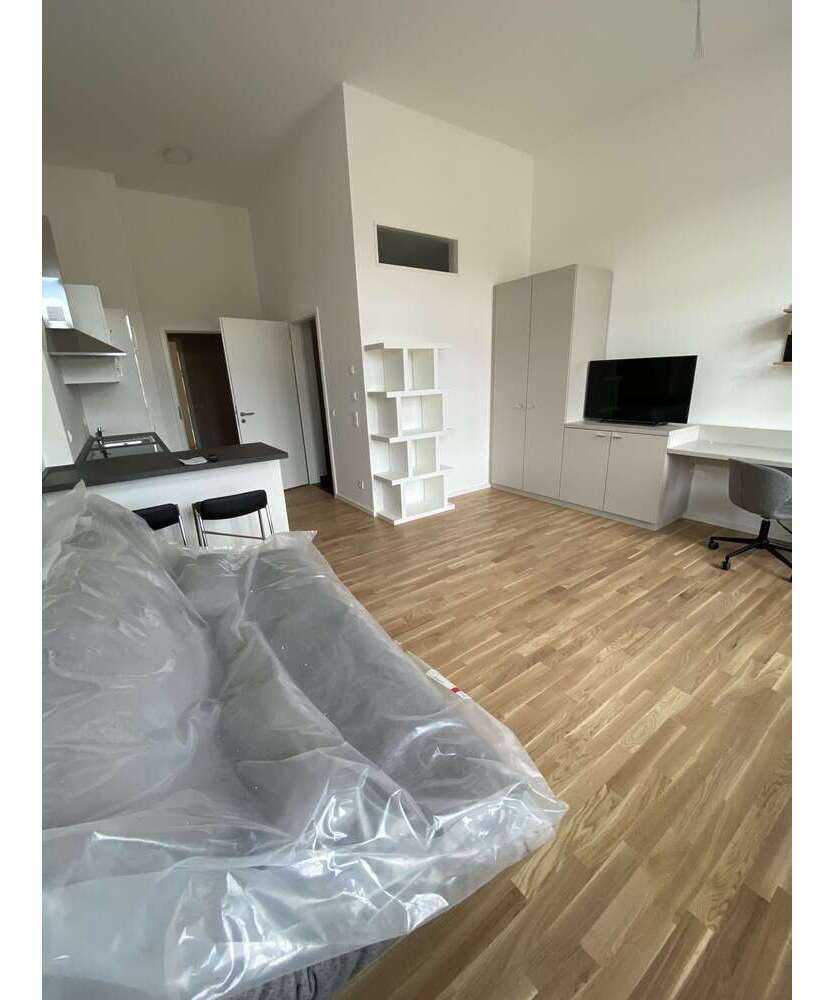 Wohnung zum Mieten in Berlin 685,23 € 32.05 m²