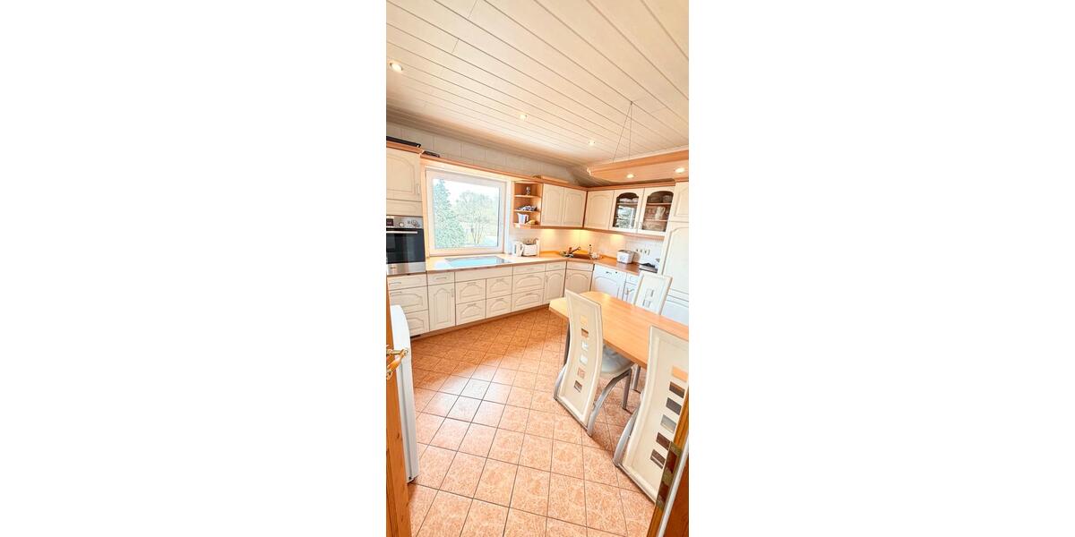 Dachgeschoßwohnung Berlin Lichtenberg - 3 Zimmer, 86 m&sup2;, 499&euro; | Angebot:26317826