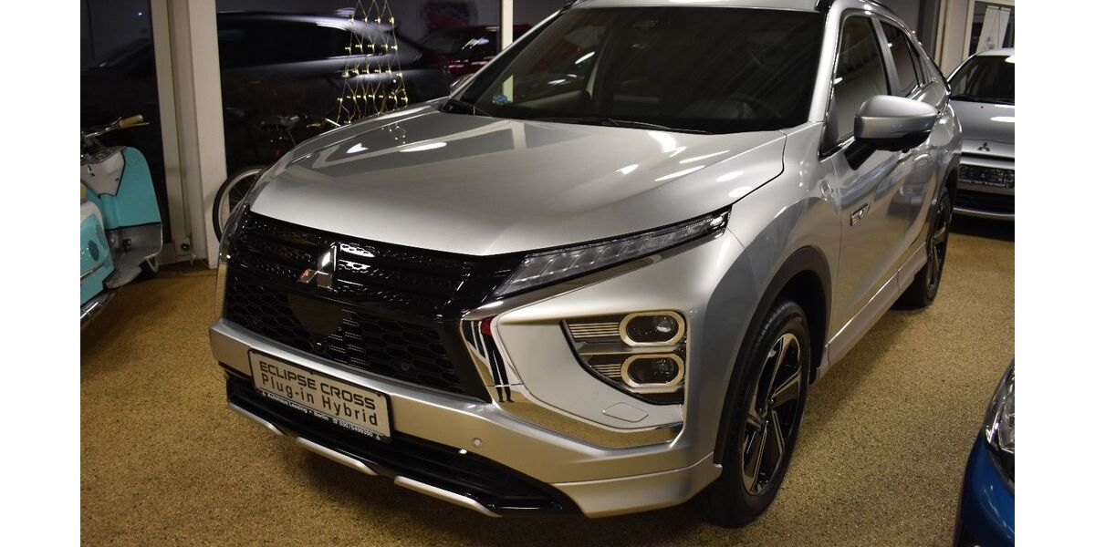 Mitsubishi Eclipse Cross 3.213 km 31.990 € Berlin 12683