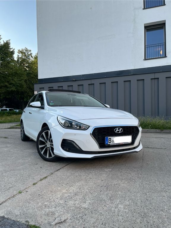 i30