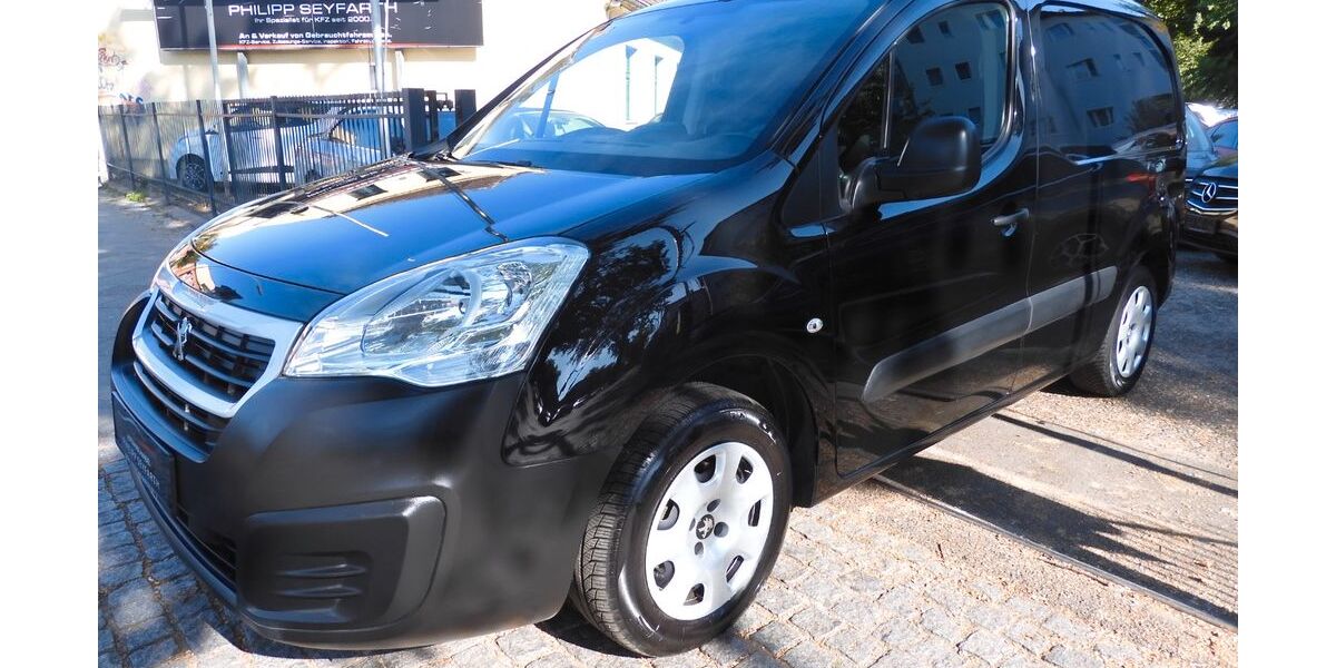 Peugeot Partner 136.000 km 8.990 &euro; Berlin - Tempelhof 12107