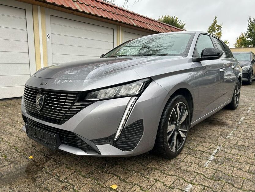 Peugeot 308 139.000 km 13.800 € Berlin 13403