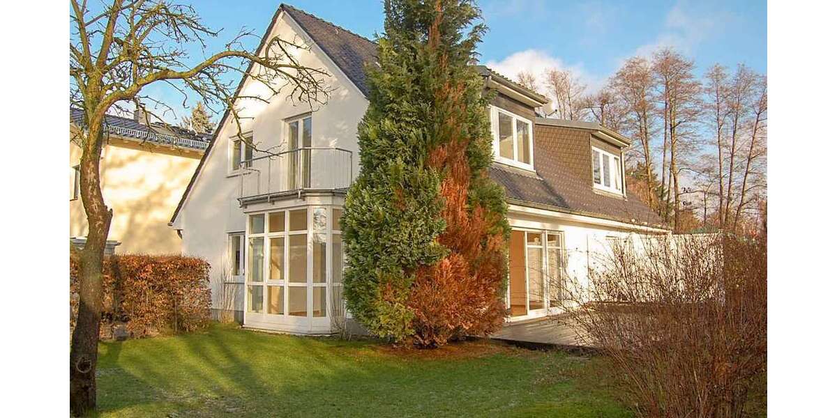 Einfamilienhaus Berlin Treptow-Köpenick - 3 Zimmer, 100 m&sup2;, 1.800&euro; | Angebot:25818864