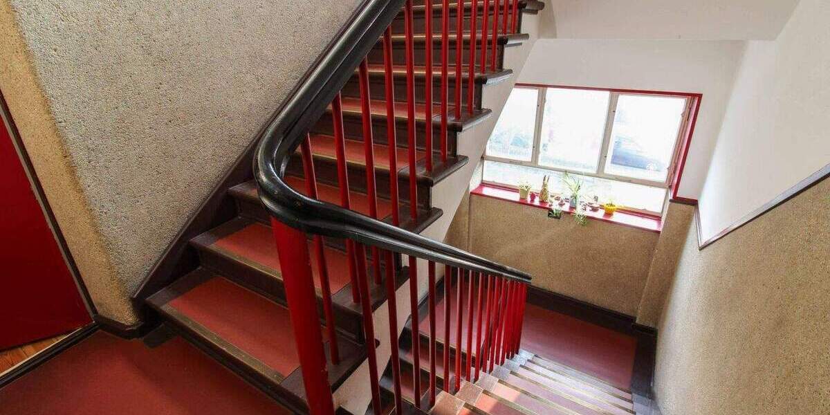 Vermietet: Gepflegte 2-Zimmer-ETW mit Balkon und Kellerabteil im Kissingenviertel (Denkmalschutz) 2 zimmer