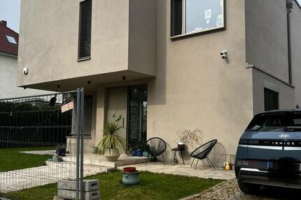 Haus Berlin Lichtenberg - 5 Zimmer, 135 m&sup2;, 1.500.000&euro; | Angebot:25988880