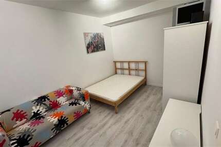 Zimmer Berlin Charlottenburg-Wilmersdorf - 1 Zimmer, 650&euro; | Angebot:24946418