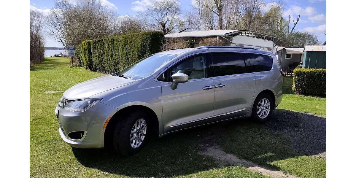 Chrysler Pacifica 146.700 km 21.999 &euro; Königs Wusterhausen 15711