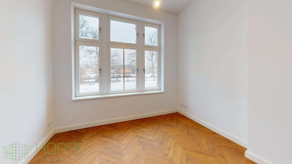 Schloss Siethen - Repräsentative Büro-, Kanzlei- oder Praxisräume in Seenähe - Gewerbeobjekt Ludwigsfelde Brandenburg - Potsdam-Mittelmark | Angebot:24611321