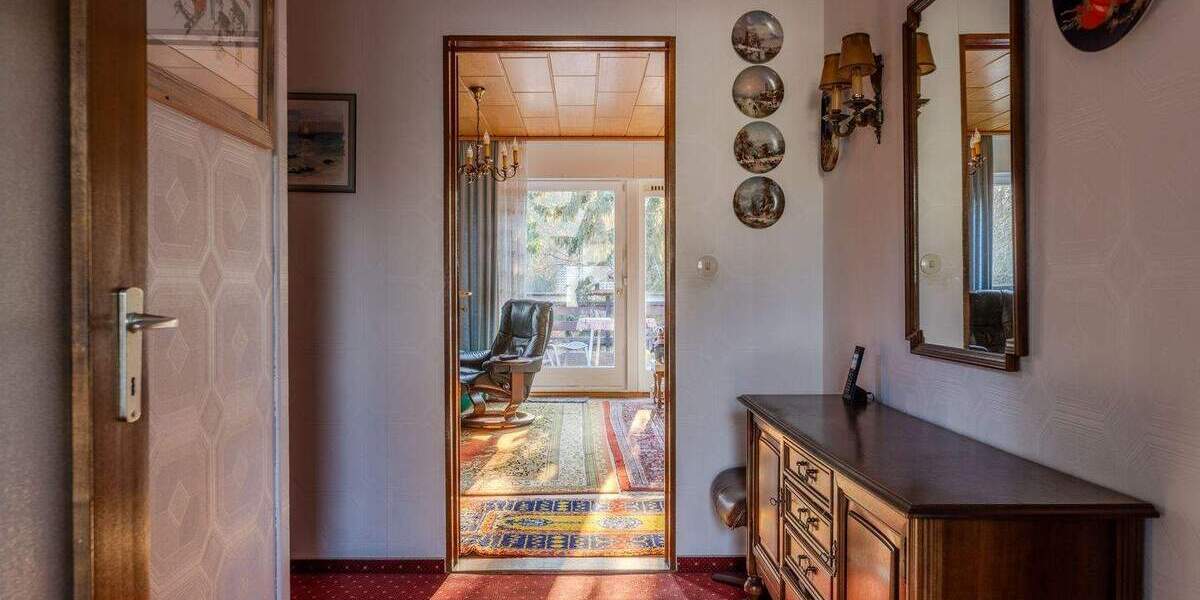 Einfamilienhaus Berlin Frohnau - 4 Zimmer, 165 m&sup2;, 500.000&euro; | Angebot:25700397