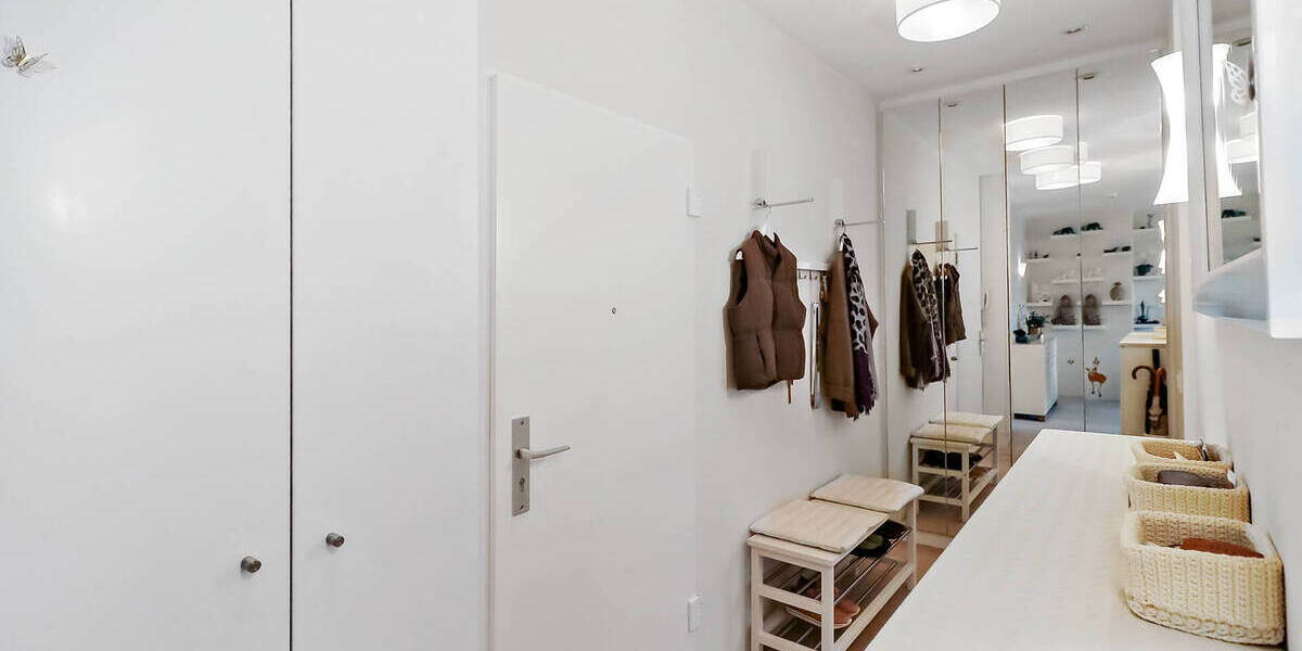 Etagenwohnung Berlin Marienfelde - 2 Zimmer, 48 m&sup2;, 220.000&euro; | Angebot:25726940