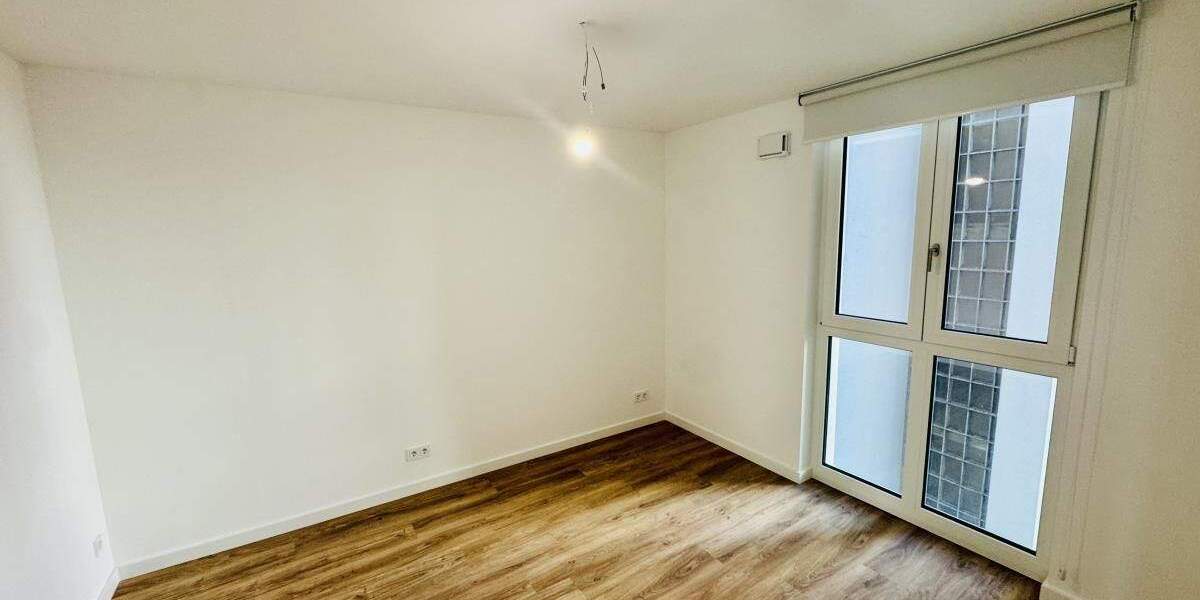 Etagenwohnung Berlin Schöneberg - 2 Zimmer, 58 m&sup2;, 1.480&euro; | Angebot:24885052
