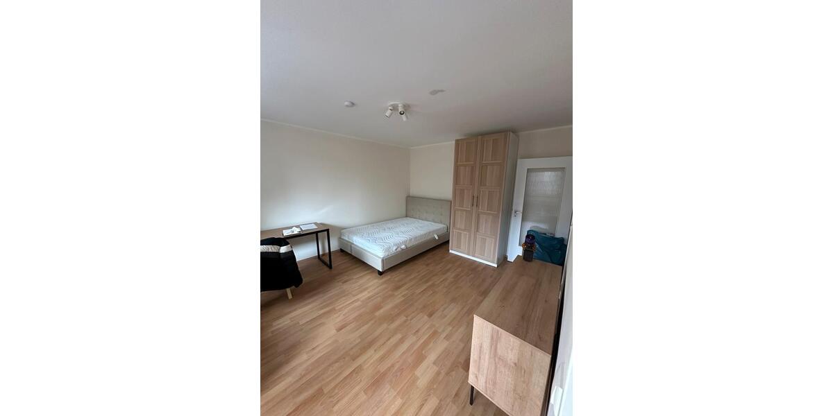Etagenwohnung Berlin Treptow-Köpenick - 1 Zimmer, 30 m&sup2;, 900&euro; | Angebot:26688399