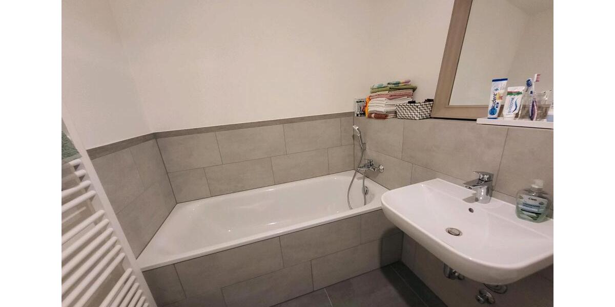 Dachgeschoßwohnung Berlin Spandau - 3 Zimmer, 96 m&sup2;, 3.500&euro; | Angebot:24352821