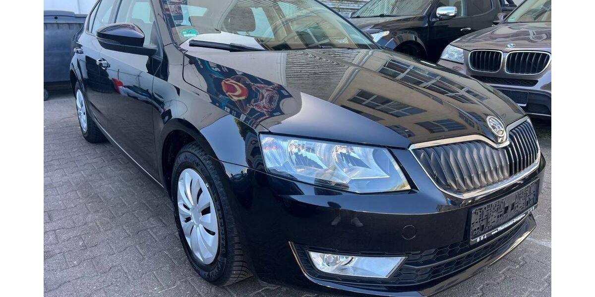 Skoda Octavia 161.000 km 7.390 &euro; Berlin 13581