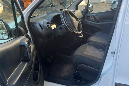Peugeot Partner 263.000 km 5.800 &euro; Berlin 13436