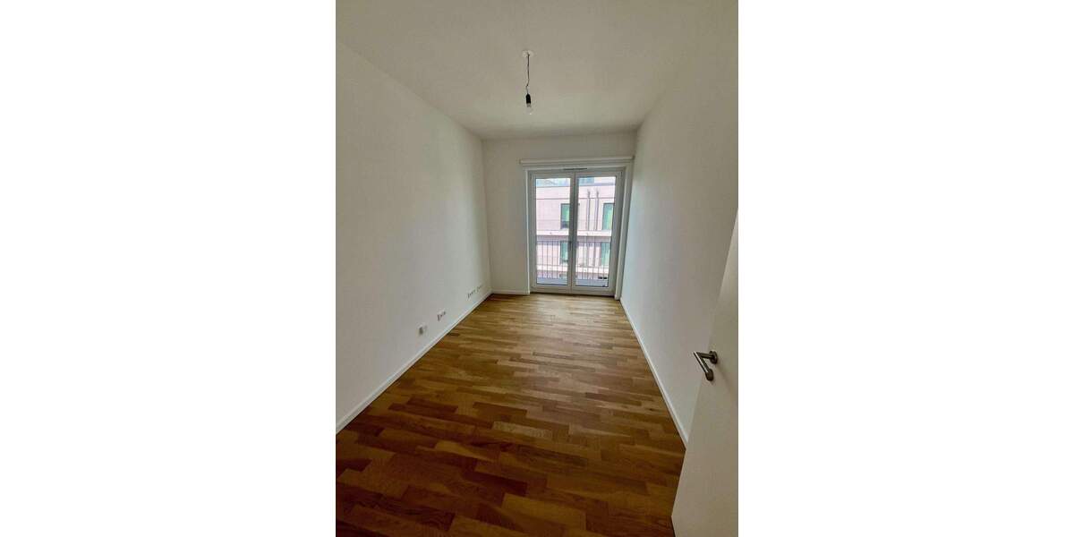 Etagenwohnung Berlin Spandau - 4 Zimmer, 96 m&sup2;, 2.073&euro; | Angebot:24727175