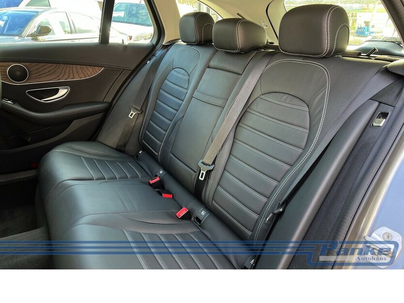 Mercedes-Benz C 250 C -Klasse*LED*Navi*R+F-Cam*Leder*Belüftete 87.057 km 17.990 € Berlin 13187