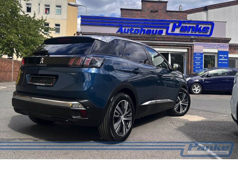 Peugeot 3008 Hybrid 225 Allure Pack EAT8*Kamera*LED*TotW 167.682 km 17.990 € Berlin 13187