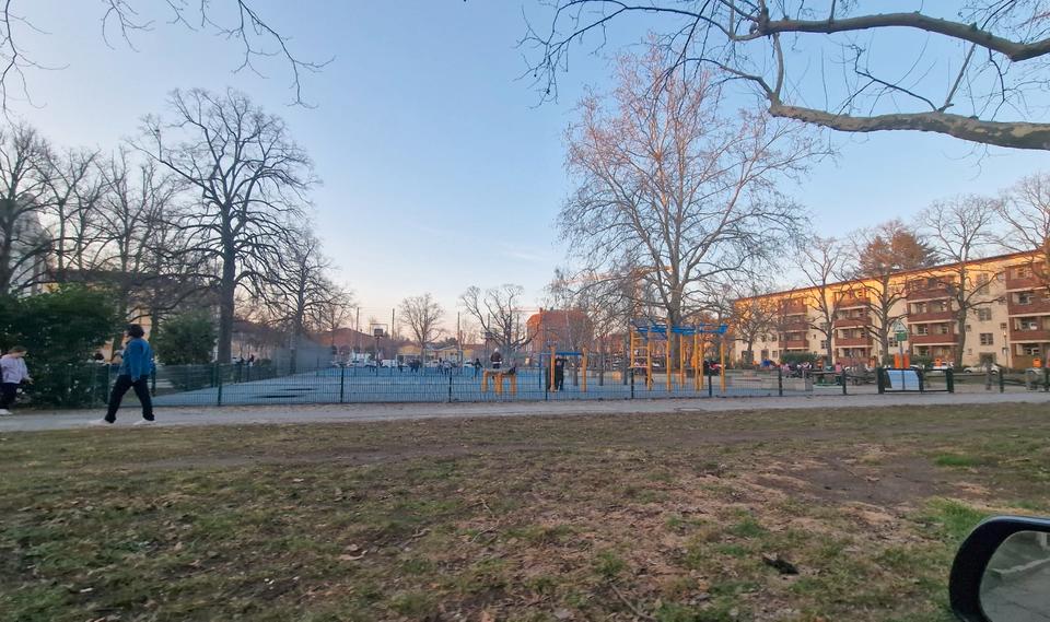 Mehrfamilienhaus, Wohnhaus Berlin Tempelhof-Schöneberg - 4 Zimmer, 87 m&sup2;, 379.000&euro; | Angebot:26168524