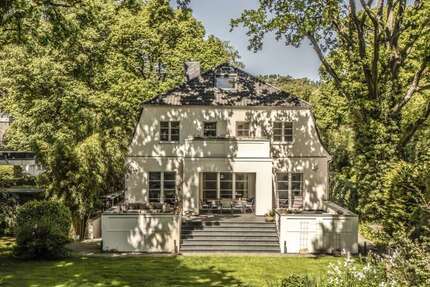 Haus Berlin / Wannsee Wannsee - 8 Zimmer, 270 m&sup2;, 2.390.000&euro; | Angebot:27204676