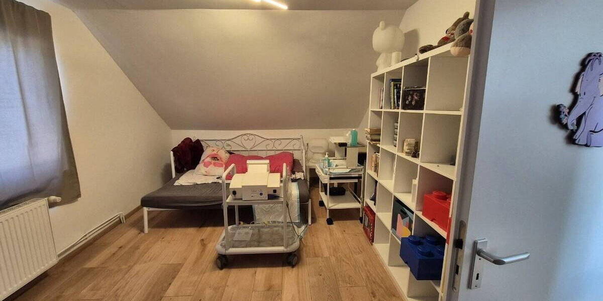 Einfamilienhaus Berlin Rudow - 5 Zimmer, 135 m&sup2;, 720.000&euro; | Angebot:26143276