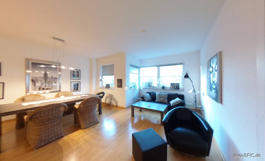 ab November - zeitlich befristet, hochwertig möbliert, hell, ruhig, Süd-Balkon: 2-Zi.-Neubau-Wohnung