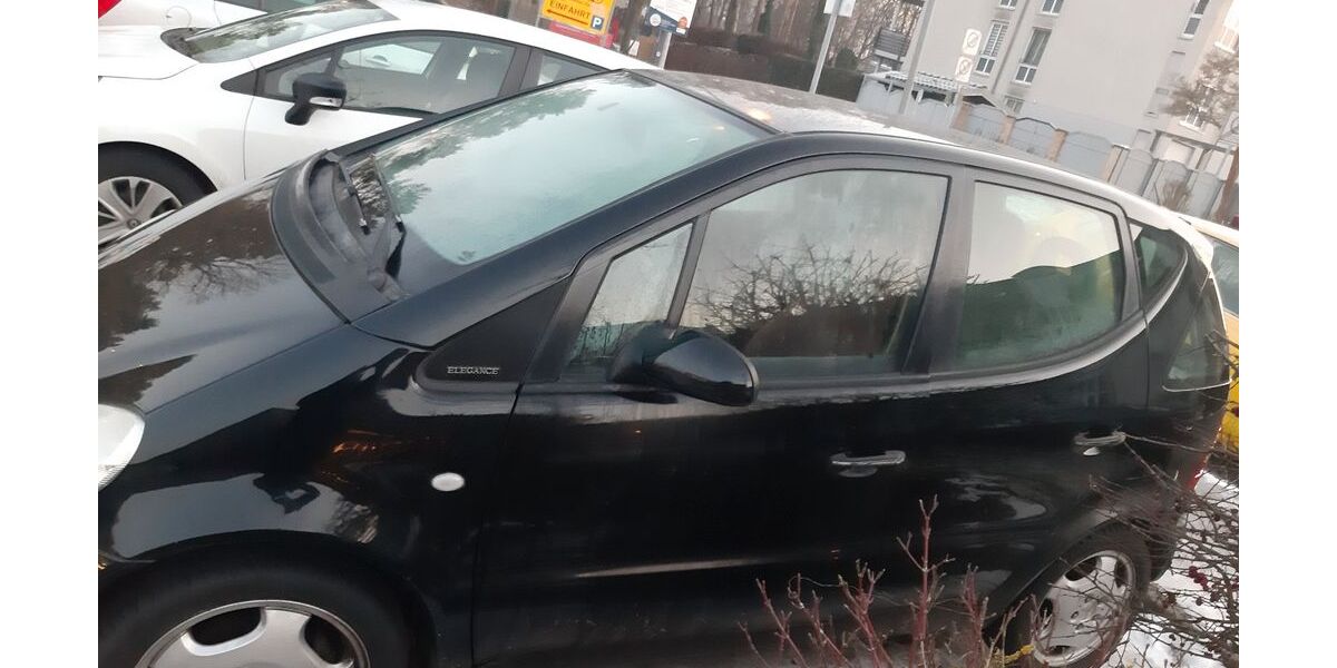 Mercedes-Benz 190 231.000 km 700 &euro; Muhlenbeck 16567