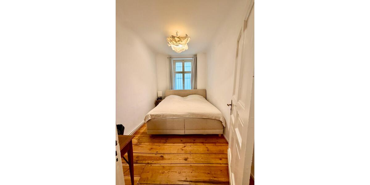 Erdgeschoßwohnung Berlin Charlottenburg-Wilmersdorf - 4.5 Zimmer, 105 m&sup2;, 1.900&euro; | Angebot:26693556