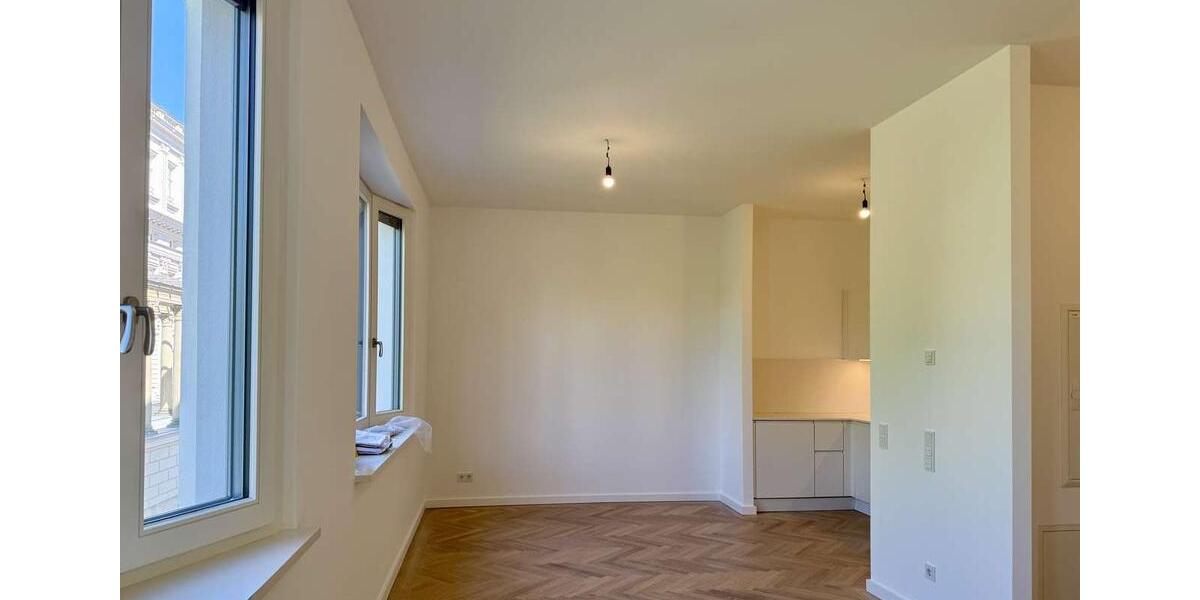 Etagenwohnung Berlin Mitte - 3 Zimmer, 75 m&sup2;, 1.908&euro; | Angebot:26421649