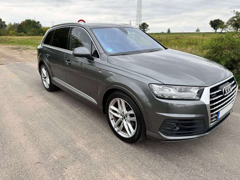 Q7
