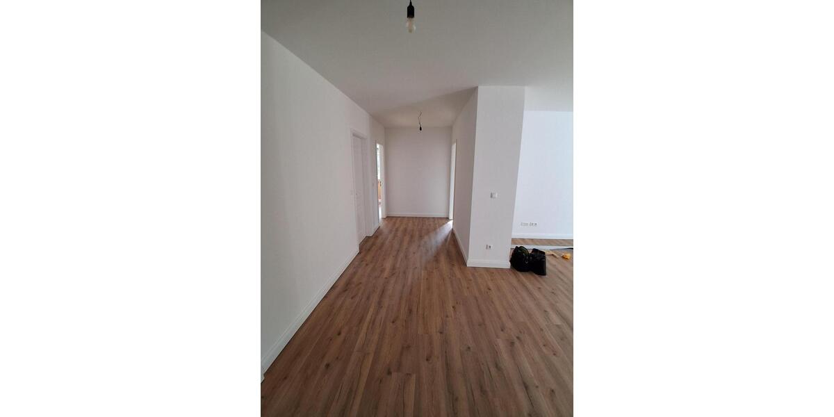 Dachgeschoßwohnung Berlin Steglitz-Zehlendorf - 3 Zimmer, 113 m&sup2;, 2.141&euro; | Angebot:22488403