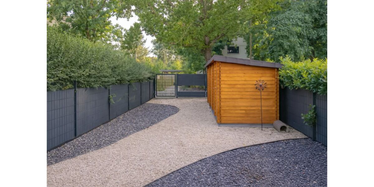 Provisionsfrei* Helles Zuhause mit Gartenidylle & Stellplatz - perfekt für Familien - Reihenmittelhaus Berlin Spandau | Angebot:26085367