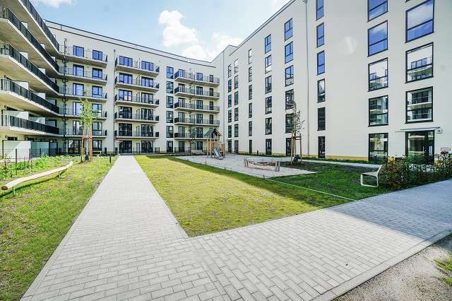 Wohnung zum Mieten in Berlin 1.860 € 97 m²