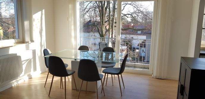 Teilmöblierte Wohnung mit EBK und BALKON in Berlin (Bohnsdorf)