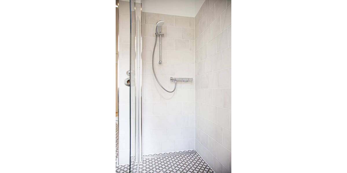 Frisch saniert & bezugsbereit: Elegante Stuckaltbauwohnung in Berlin-Pankow! 2 zimmer