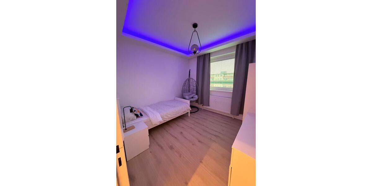 Etagenwohnung Berlin Charlottenburg-Wilmersdorf - 3 Zimmer, 68 m&sup2;, 1.500&euro; | Angebot:26678187