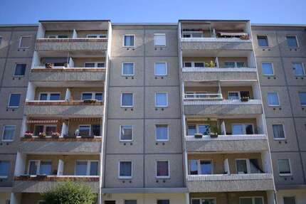 Wohnung Bernau bei Berlin - 3 Zimmer, 58 m&sup2;, 99.000&euro; | Angebot:27290579