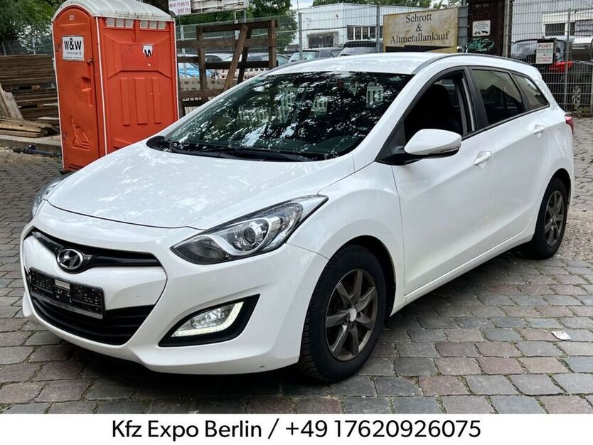 i30