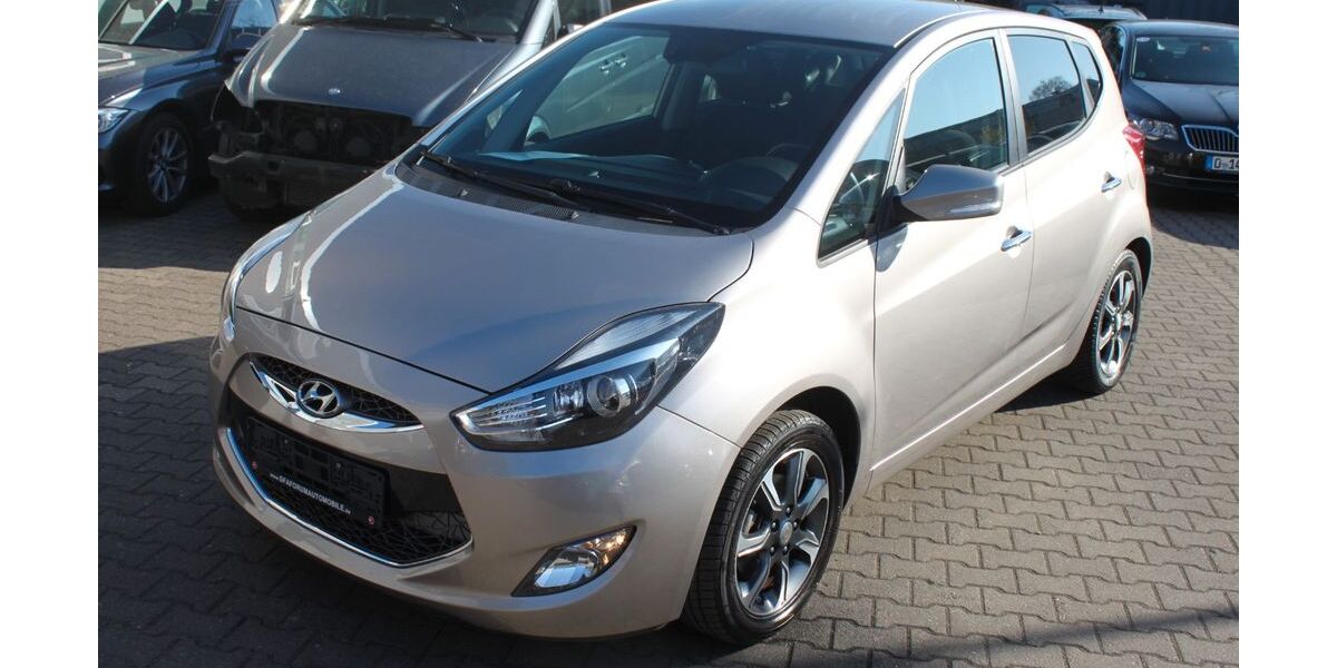 Hyundai ix20 65.000 km 10.800 &euro; Berlin 12057