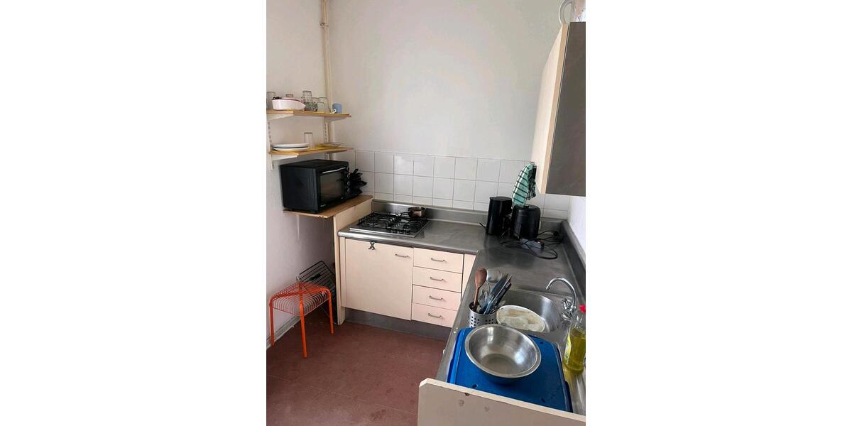 Etagenwohnung Berlin Marzahn-Hellersdorf - 2 Zimmer, 20 m&sup2;, 300&euro; | Angebot:26556600